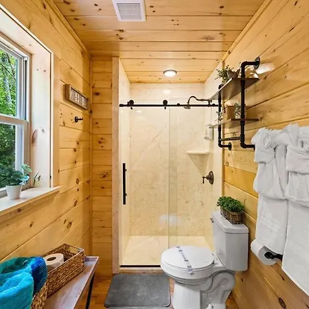 Luxury 4Br Cabin In Gatlinburg With Views Hot Tub With Private Deck Game Room Most Popular Coffee Bar Perfect For Family Getaway Tennis Courts Infant Crib And Karaoke System Exterior photo