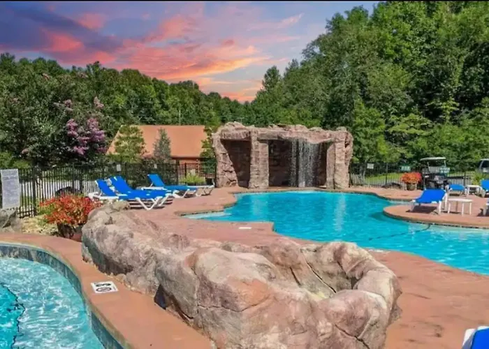 Luxury 4Br Cabin In Gatlinburg With Views Hot Tub With Private Deck Game Room Most Popular Coffee Bar Perfect For Family Getaway Tennis Courts Infant Crib And Karaoke System